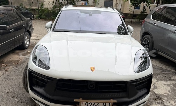 Buy Used Porsche Macan White Car in Georgiyev in Taraz Buy Used Porsche Macan White Car in Georgiyev in Taraz