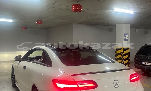 Buy Used Mercedes-Benz E–Class White Car in Georgiyev in Taraz Buy Used Mercedes-Benz E–Class White Car in Georgiyev in Taraz