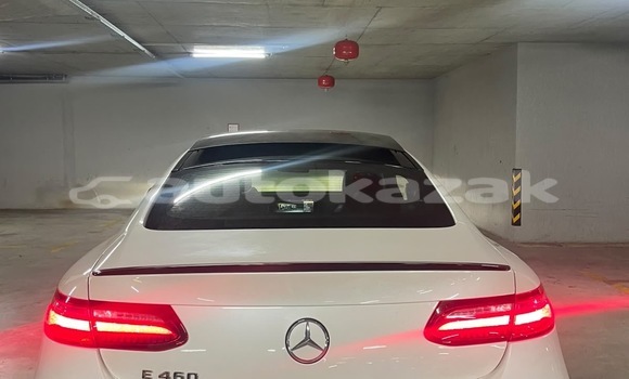 Buy Used Mercedes-Benz E–Class White Car in Georgiyev in Taraz Buy Used Mercedes-Benz E–Class White Car in Georgiyev in Taraz