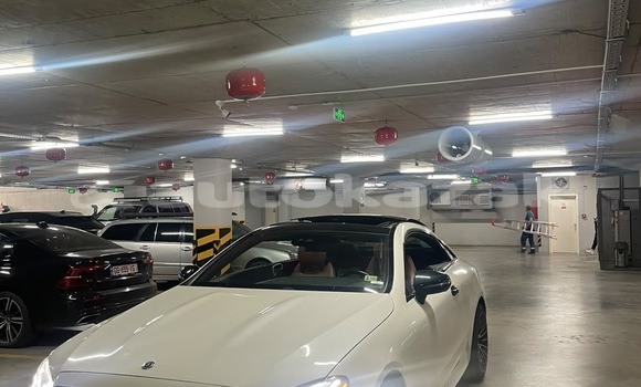 Buy Used Mercedes-Benz E–Class White Car in Georgiyev in Taraz Buy Used Mercedes-Benz E–Class White Car in Georgiyev in Taraz