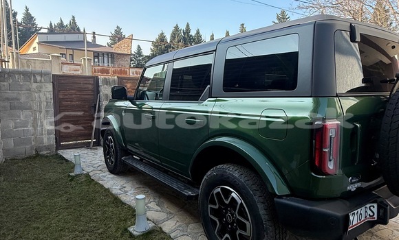 Buy Used Ford Bronco Green Car in Georgiyev in Taraz Buy Used Ford Bronco Green Car in Georgiyev in Taraz