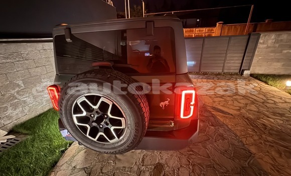 Buy Used Ford Bronco Green Car in Georgiyev in Taraz Buy Used Ford Bronco Green Car in Georgiyev in Taraz