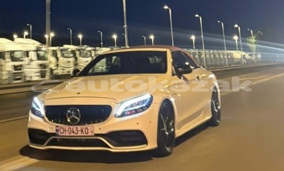 Buy Used Mercedes-Benz C–Class White Car in Georgiyev in Taraz Buy Used Mercedes-Benz C–Class White Car in Georgiyev in Taraz
