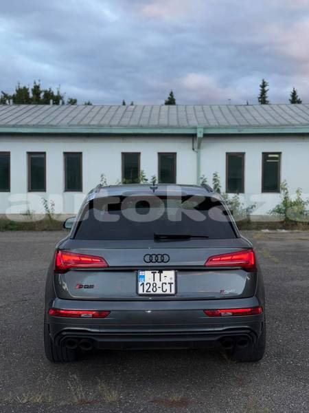 Big with watermark audi sq5 taraz georgiyev 6467