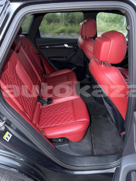 Big with watermark audi sq5 taraz georgiyev 6467