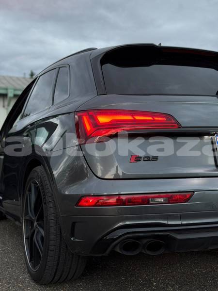 Big with watermark audi sq5 taraz georgiyev 6467