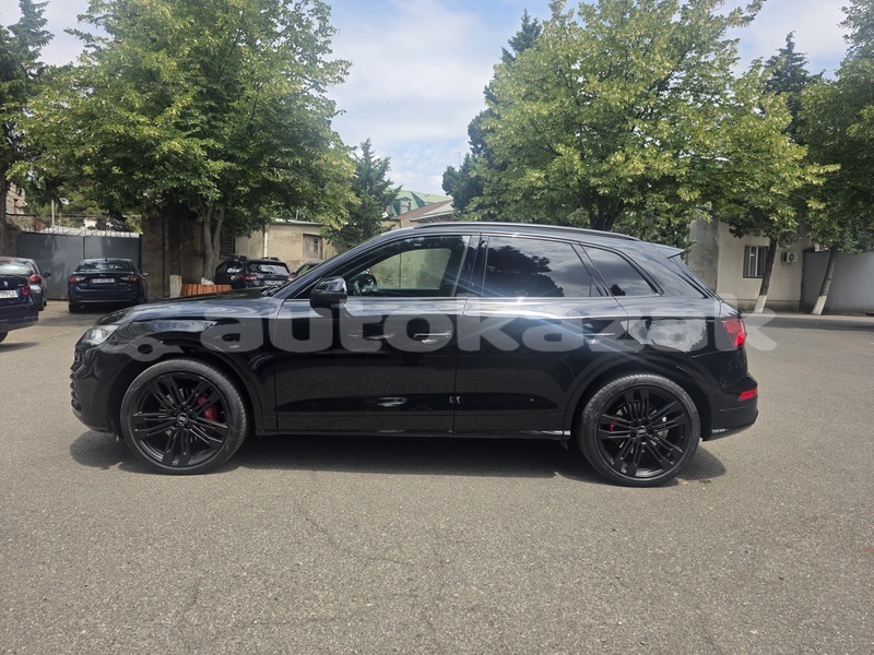 Big with watermark audi sq5 taraz georgiyev 6469