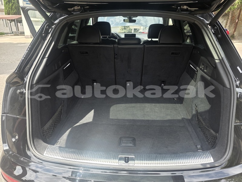 Big with watermark audi sq5 taraz georgiyev 6469