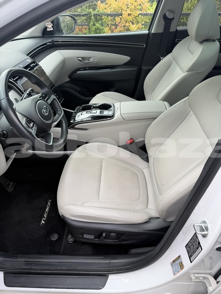 Big with watermark hyundai tucson karagandi abay 6476