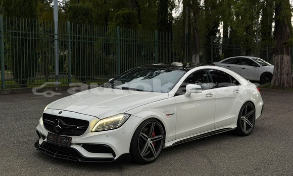 Buy Used Mercedes-Benz CLS-klasse AMG White Car in Georgiyev in Taraz
