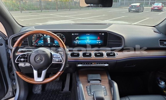 Buy Used Mercedes-Benz GLE Silver Car in Georgiyev in Taraz Buy Used Mercedes-Benz GLE Silver Car in Georgiyev in Taraz
