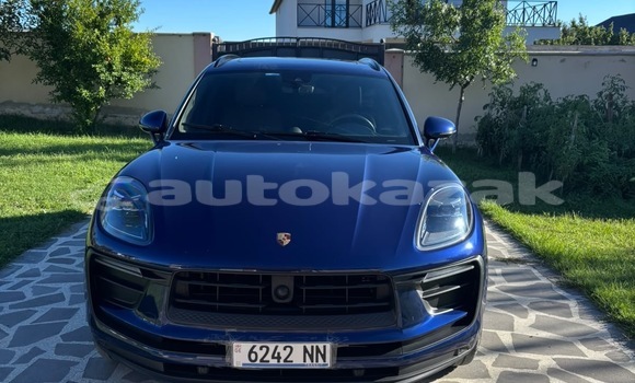 Buy Used Porsche Macan Blue Car in Georgiyev in Taraz