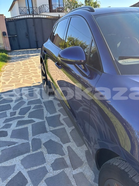 Big with watermark porsche macan taraz georgiyev 6485
