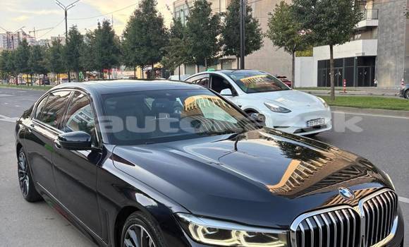 Buy Used BMW 7-Series Blue Car in Georgiyev in Taraz