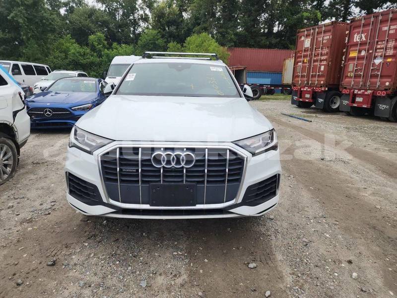 Big with watermark audi q7 taraz georgiyev 6491