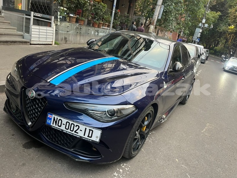Big with watermark alfa romeo giulia taraz georgiyev 6494