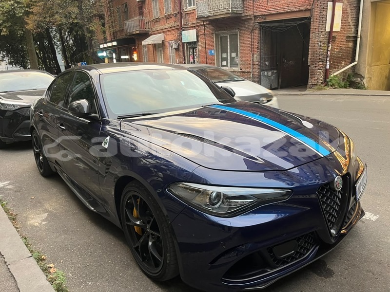 Big with watermark alfa romeo giulia taraz georgiyev 6494