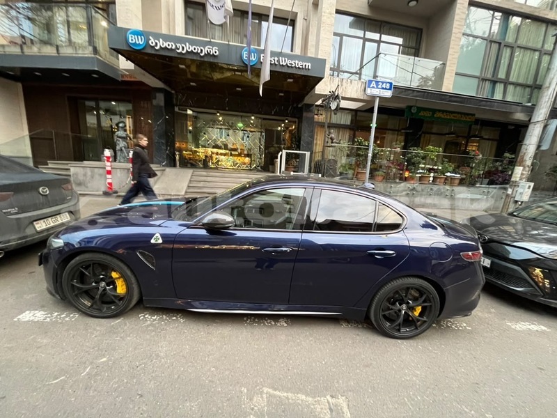 Big with watermark alfa romeo giulia taraz georgiyev 6494