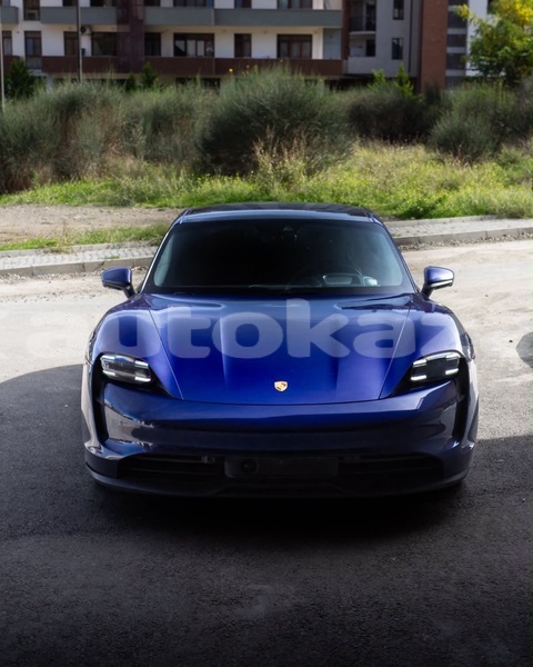 Big with watermark porsche panamera taraz georgiyev 6500