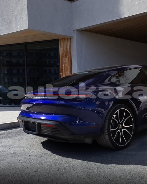Big with watermark porsche panamera taraz georgiyev 6500