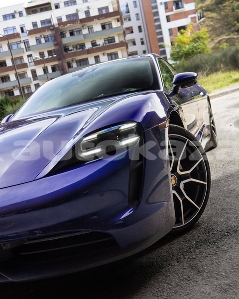Big with watermark porsche panamera taraz georgiyev 6500