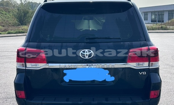 Buy Used Toyota Land Cruiser Black Car in Georgiyev in Taraz