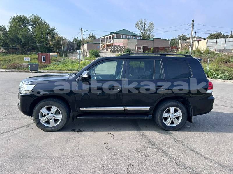 Big with watermark toyota land cruiser taraz georgiyev 6502