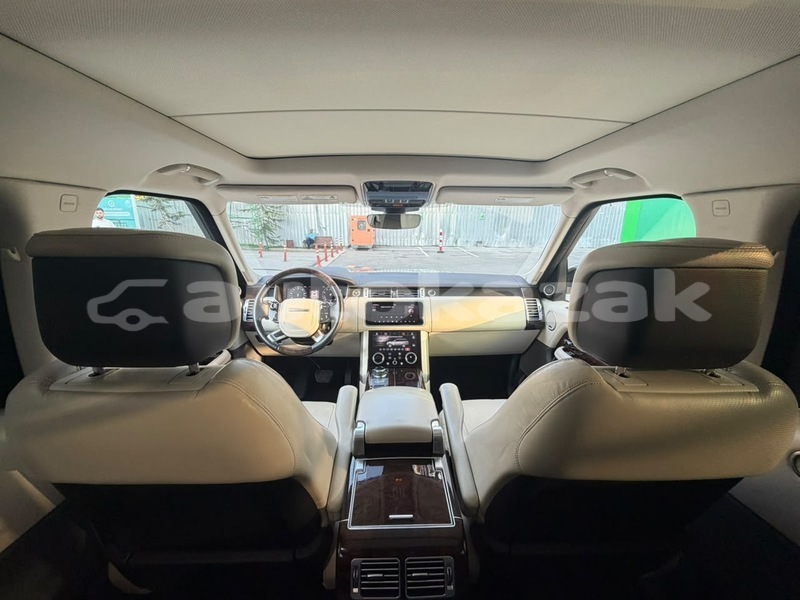 Big with watermark land rover range rover vogue taraz georgiyev 6540