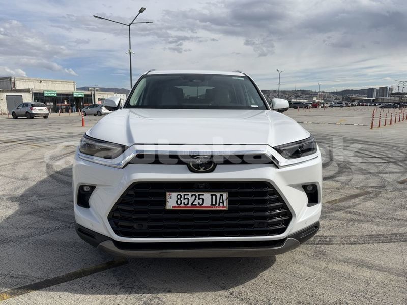 Big with watermark toyota highlander taraz georgiyev 6551
