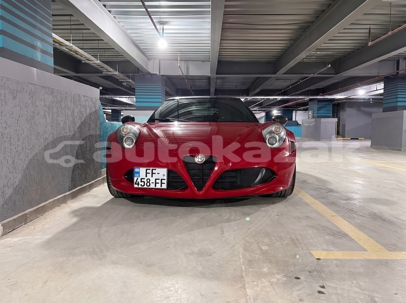 Big with watermark alfa romeo 4c taraz georgiyev 6552