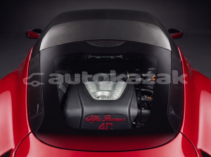 Big with watermark alfa romeo 4c taraz georgiyev 6552