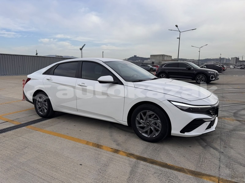 Big with watermark hyundai elantra taraz georgiyev 6554