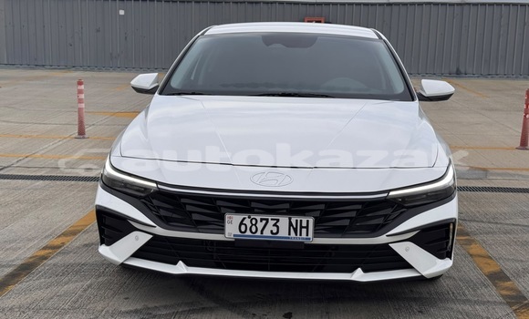 Buy Used Hyundai Elantra White Car in Georgiyev in Taraz Buy Used Hyundai Elantra White Car in Georgiyev in Taraz