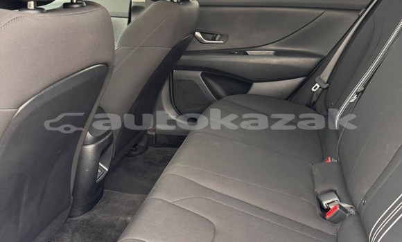 Buy Used Hyundai Elantra White Car in Georgiyev in Taraz Buy Used Hyundai Elantra White Car in Georgiyev in Taraz