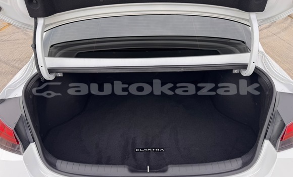 Buy Used Hyundai Elantra White Car in Georgiyev in Taraz Buy Used Hyundai Elantra White Car in Georgiyev in Taraz