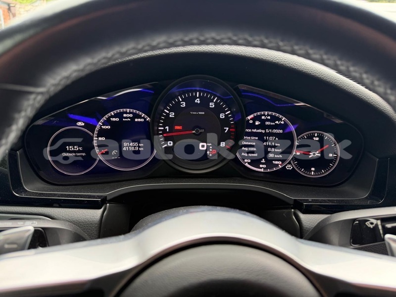 Big with watermark porsche cayenne taraz georgiyev 6569