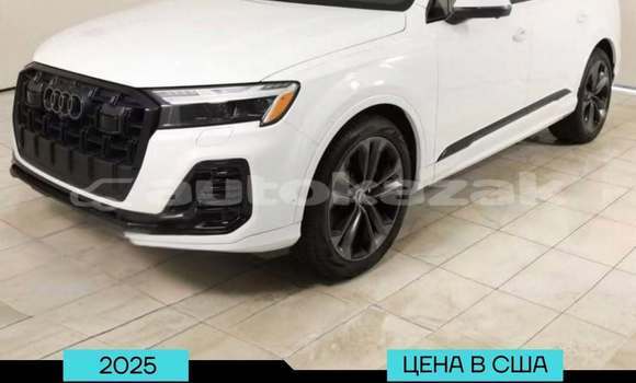 Buy Used Audi Q7 White Car in Aktau in Mankistau