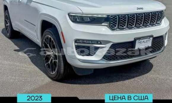 Buy Used Jeep Grand Cherokee White Car in Aksu in Akmola
