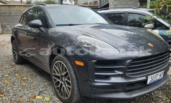 Buy Used Porsche Macan Silver Car in Georgiyev in Taraz