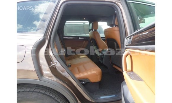 Buy Import Volkswagen Touareg Brown Car in Import - Dubai in Akmecet Buy Import Volkswagen Touareg Brown Car in Import - Dubai in Akmecet