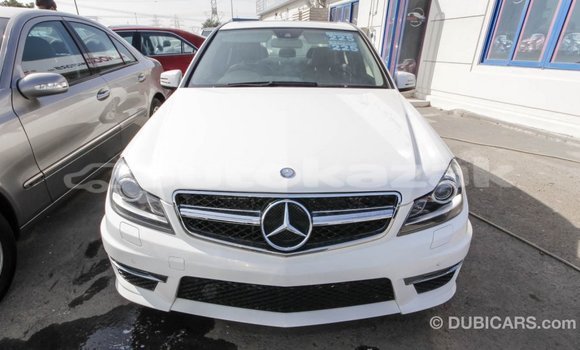 Buy Import Mercedes-Benz 200 White Car in Import - Dubai in Akmecet Buy Import Mercedes-Benz 200 White Car in Import - Dubai in Akmecet