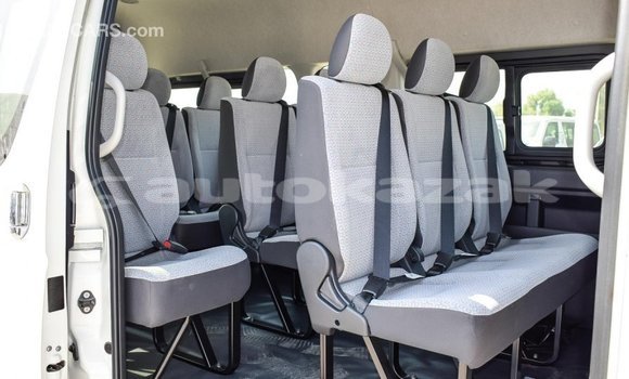 Buy Import Toyota Hiace White Car in Import - Dubai in Akmecet Buy Import Toyota Hiace White Car in Import - Dubai in Akmecet