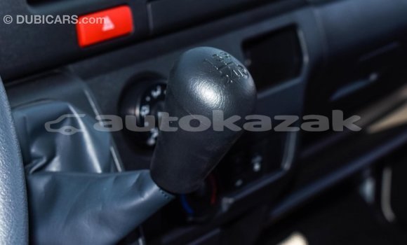 Buy Import Toyota Hiace White Car in Import - Dubai in Akmecet Buy Import Toyota Hiace White Car in Import - Dubai in Akmecet