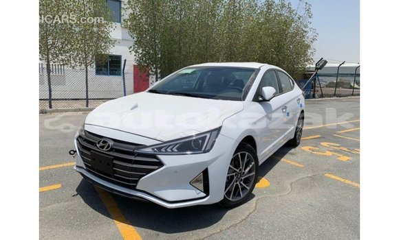 Buy Import Hyundai Elantra White Car in Import - Dubai in Akmecet Buy Import Hyundai Elantra White Car in Import - Dubai in Akmecet