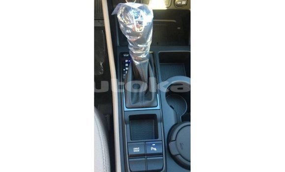 Buy Import Hyundai Tucson White Car in Import - Dubai in Akmecet Buy Import Hyundai Tucson White Car in Import - Dubai in Akmecet