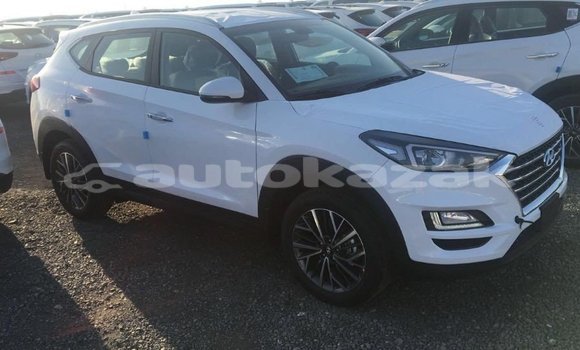 Buy Import Hyundai Tucson White Car in Import - Dubai in Akmecet Buy Import Hyundai Tucson White Car in Import - Dubai in Akmecet