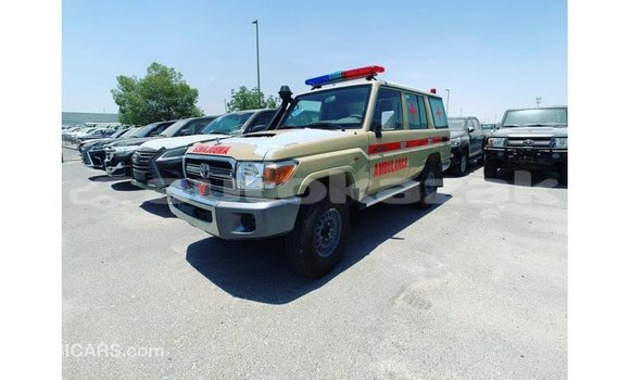 Buy Import Toyota Land Cruiser White Car in Import - Dubai in Akmecet Buy Import Toyota Land Cruiser White Car in Import - Dubai in Akmecet