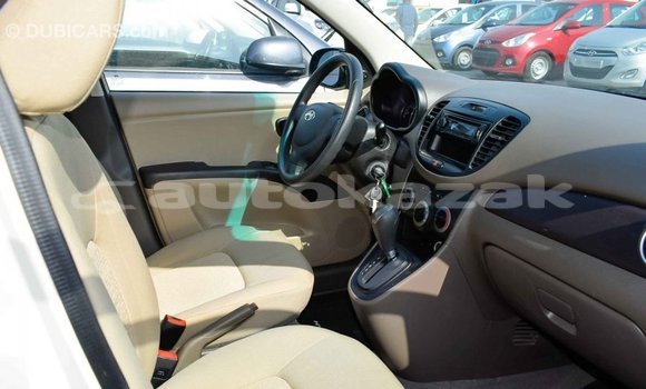 Buy Import Hyundai i10 Beige Car in Import - Dubai in Akmecet Buy Import Hyundai i10 Beige Car in Import - Dubai in Akmecet