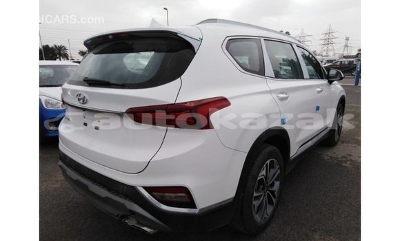 Buy Import Hyundai Santa Fe White Car in Import - Dubai in Akmecet Buy Import Hyundai Santa Fe White Car in Import - Dubai in Akmecet