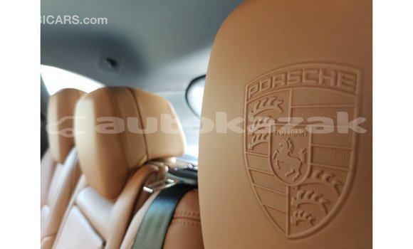 Buy Import Porsche Cayenne White Car in Import - Dubai in Akmecet Buy Import Porsche Cayenne White Car in Import - Dubai in Akmecet